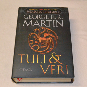 George R. R. Martin Tuli & veri